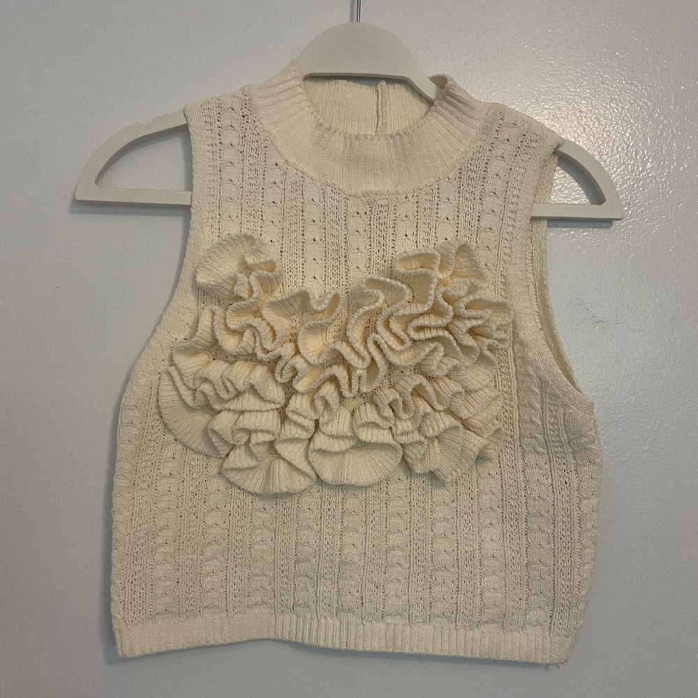 Zara sleeveless chenille top sweater | Cream | Size Medium